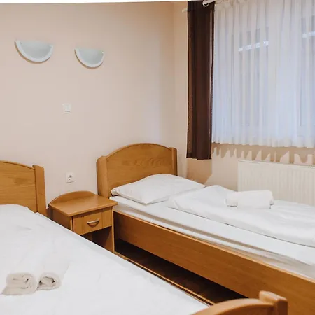 Gostisce Ulipi 3*