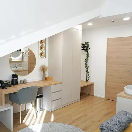 Gostisce Ulipi Konukevi Slovenske Konjice