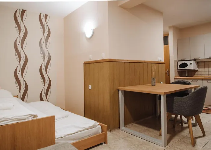 Gostisce Ulipi 3* Slovenske Konjice